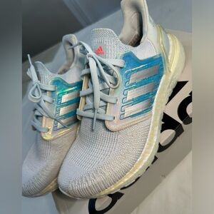 Adidas Ultraboost 20 Pearlized White and Blue 7M